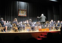 Tui celebra el XXIV Festival de Bandas en la Plaza de San Fernando Banda Tui