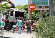 Explota y se quema un camión grúa en Sabarís