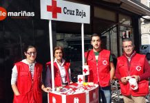 Cruz Roja: “Igual que los objetos caen por la gravedad, existe la ‘Fuerza V’, la del voluntariado” Voluntarios de Cruz Roja en A Guarda
