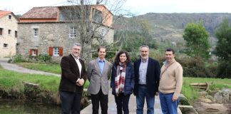 Tourís Oia Tamuxe Broi