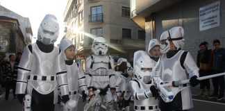 La comparsa "Star Wars" gana en el Desfile-Concurso de Entroido en A Guarda