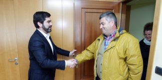 Augas de Galicia se reúne con la plataforma de protección de A Foz do Miñor