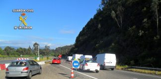 Campaña de Tráfico en Pontevedra para controlar las furgonetas de paquetería y reparto