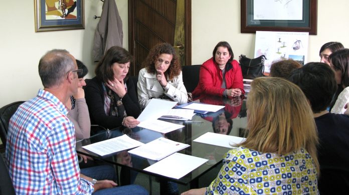 La Xunta invertirá 33 euros mensuales en los colegios de Nigrán y la Diputación 100.000 euros en el PortAmérica