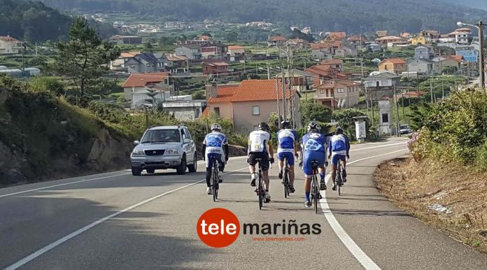 obstaculo_cinco_ciclistas_carretera_po-552_mougas_oia Ciclistas que se la juegan en la carretera PO-552
