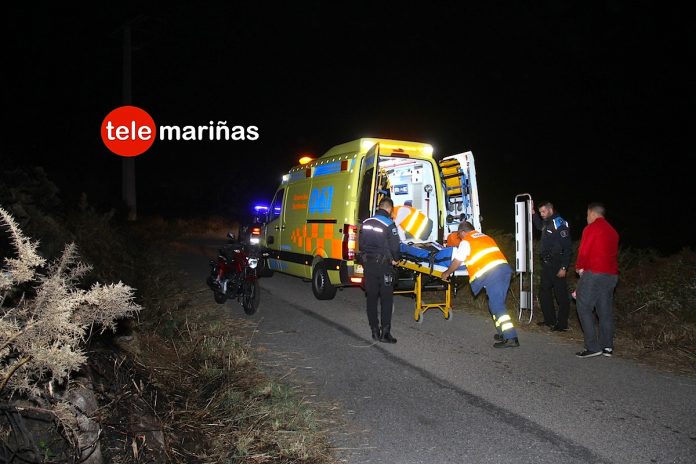 Herida una joven que viajaba como acompañante en una moto que se ha salido de la vía cerca del Faro de Cabo Silleiro