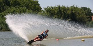 Silvia Pequeño, del Club Náutico San Telmo de Tui, campeona de España