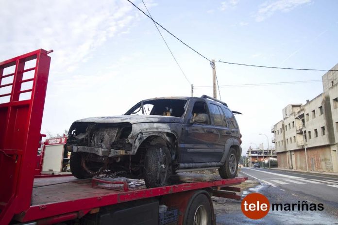 Sale ileso después de que su coche empezase a arder en Goián