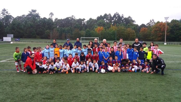 deporte_escoles_gondomar Gondomar inauguró las “Deporte Escolas” de fútbol de la Diputación