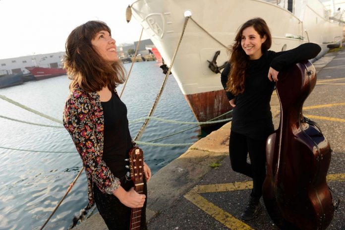 Concierto del dúo vigués Treme en Tui