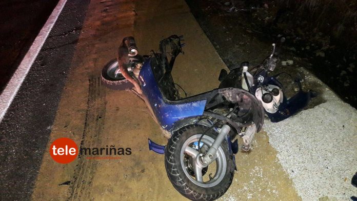Embiste con una moto presuntamente robada a un coche y se da a la fuga en Gondomar