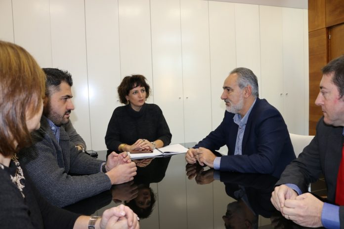 Cores Tourís visito Tomiño para inaugurar un obradoiro de empleo