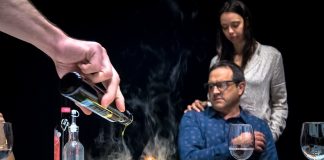 Ibuprofeno Teatro presenta en Tui su obra Raclette