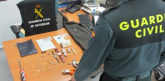 La Guardia Civil detiene en A Cañiza a dos ciudadanos rumanos que habían cometido un robo en una vivienda