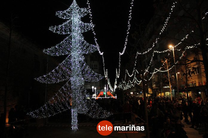 Baiona se enciende por Navidad