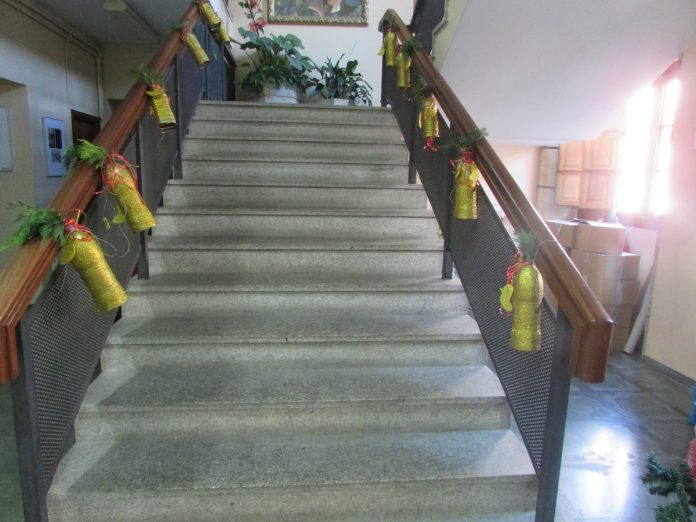 escaleras_decoradas_concello_aguarda