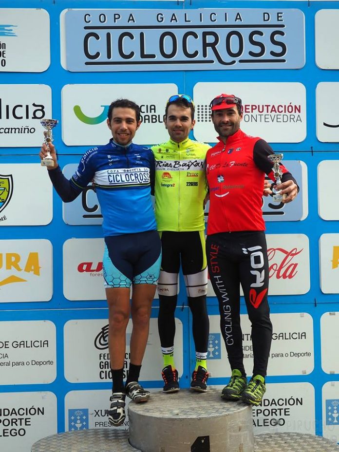 Adrián Valverde logra la segunda victoria de la temporada de ciclocross en Pontevedra