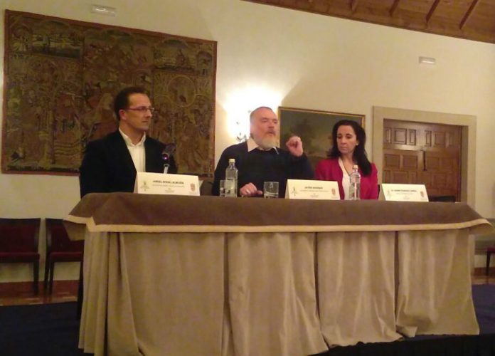 akerman_baiona Éxito de público en la inauguración del ciclo de conferencias de salud y bienestar en Baiona