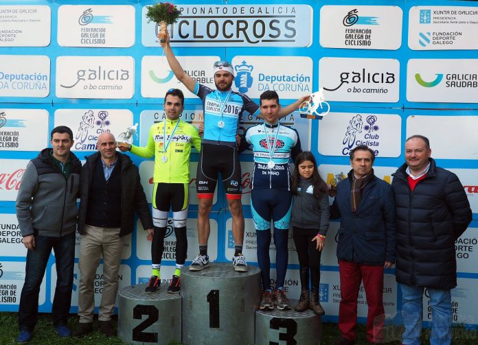 podio-adrian-valverde-campeonato-de-galicia-ciclocross-2016 El baionés Adrián Valverde, segundo en el Campeonato de Galicia de Ciclocross