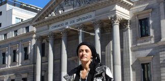 Charla informativa sobre el cáncer de mama en Camposancos