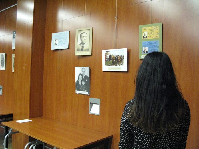 Una exposición fotográfica en Nigrán, plasma el horror del campo de concentración de Mauthausen