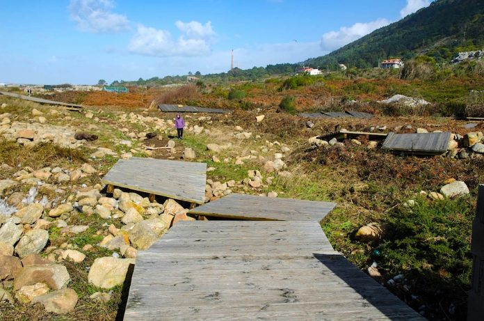El temporal destruyó 200 metros de la senda litoral de A Guarda