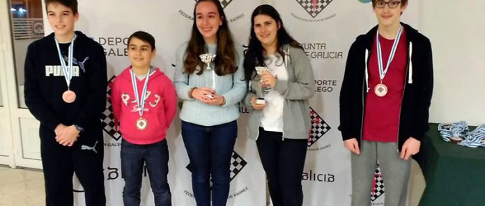 La baionesa Mireya Represa, campeona de Galicia de ajedrez
