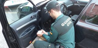 La Guardia Civil detiene a un vecino de Meis por tráfico de drogas
