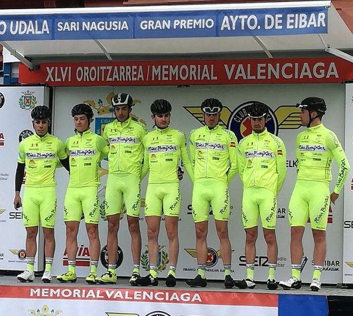 Diego González, del Rías Baixas de Nigrán, batalló en la fuga del día en el Memorial Valenciaga