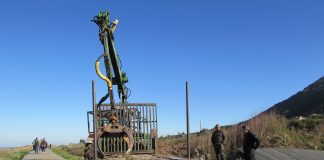 Costas repara la senda litoral de A Guarda