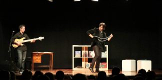 A biblioteca de Nigrán ofrece o espectáculo infantil 'Carlos Casares con maxia e música'