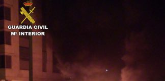 Detienen a un joven de Baiona como supuesto autor del incendio intencionado de varios contenedores