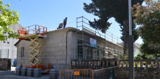 El Concello de Tomiño restaura el tejado del centro escolar Mestre Manuel Garcés