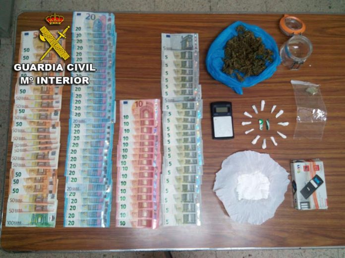 guardia-civil-desarticula-punto-venta-drogas La Guardia Civil desarticula un punto de venta y distribución de drogas