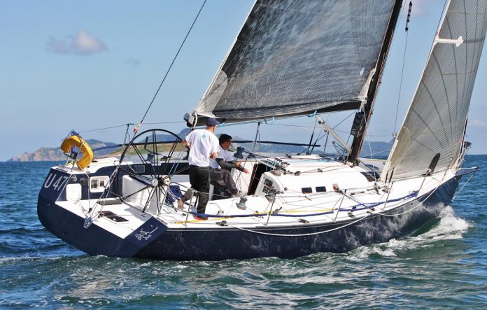 De Baiona a Ons por el título autonómico de Solitarios y A Dos