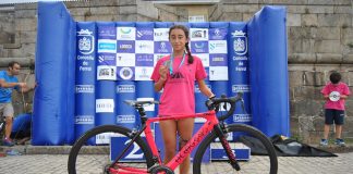 La guardesa Elsa Pena, campeona gallega de triatlón