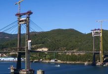 Condenan a Audasa a pagar parte de los peajes abonados durante las obras de ampliación de Rande Muere un operario al caer en las obras de ampliación del puente de Rande
