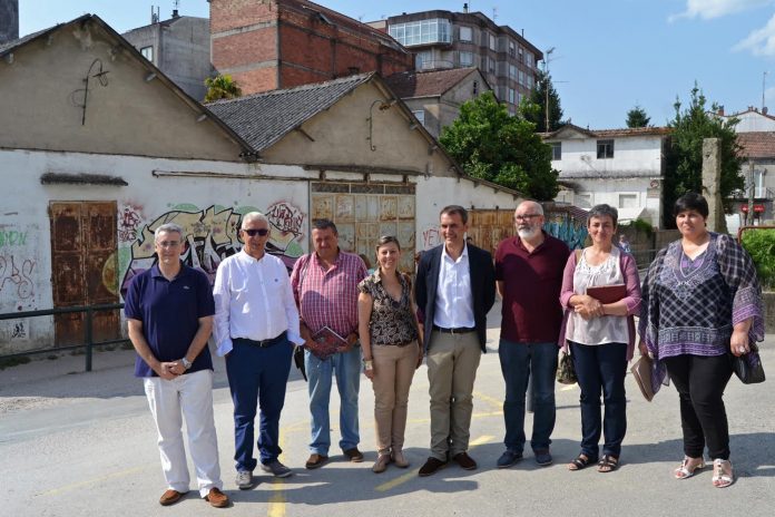 Tui finaliza o expediente para a apertura da primeira fase da rúa Ourense