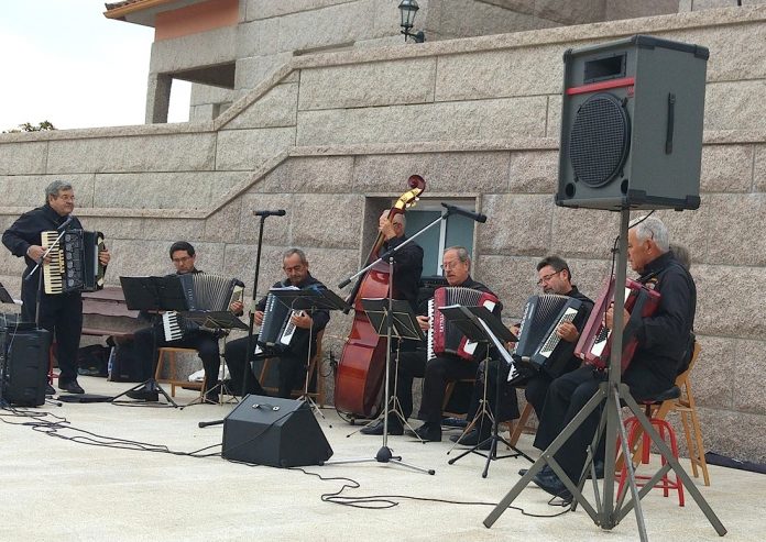 acordeones_rias_baixas_meano