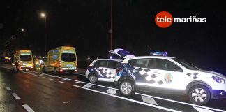 Dos heridos al atropellar una moto a una joven en Baiona