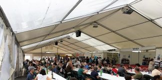 La XIV Festa do Peixe Espada repartió más de 1.500 kilos de este producto