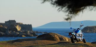 As pozas de Mougás, A Guarda, Tomiño, Baiona, O Rosal o Panxón, en el primer catálogo de rutas en moto de Pontevedra