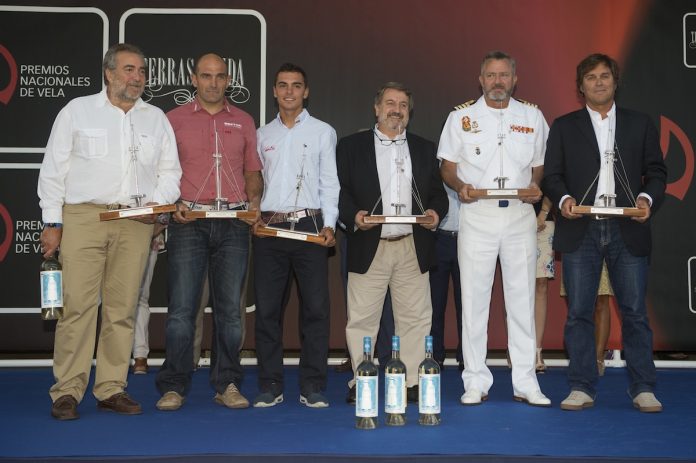 ganadores_premios_nacionales_vela Baiona premia a los mejores de la vela