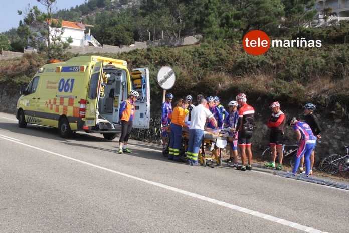 Herido un ciclista tras caerse de su bicicleta en Mougás