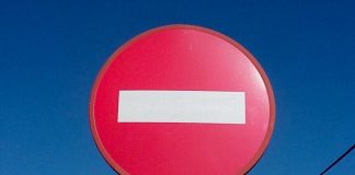 Ferreira: “Empleamos frases bilingües”