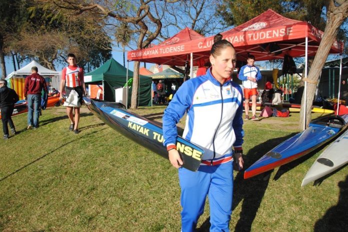 carla_perez_kayak_tudense
