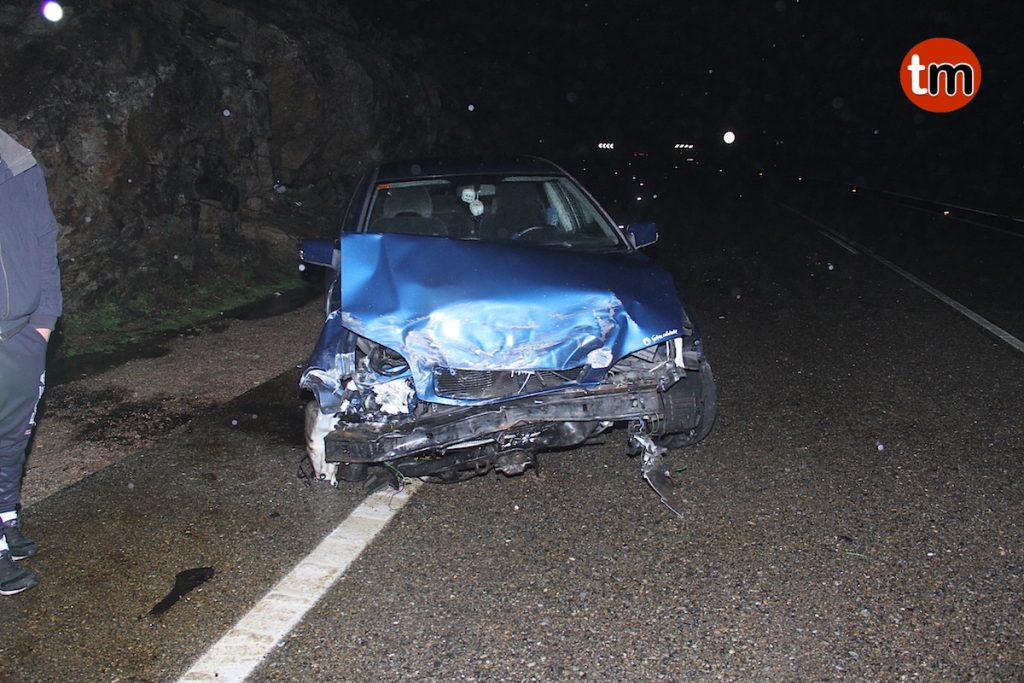 Sin heridos en un accidente con tres vehículos implicados en Cabo Silleiro 