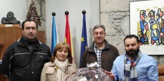 OVALMI y el Concello de Gondomar entregan una cesta de Navidad