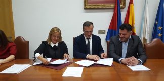 entre la Diputación de Pontevedra y el Concello de Baiona,