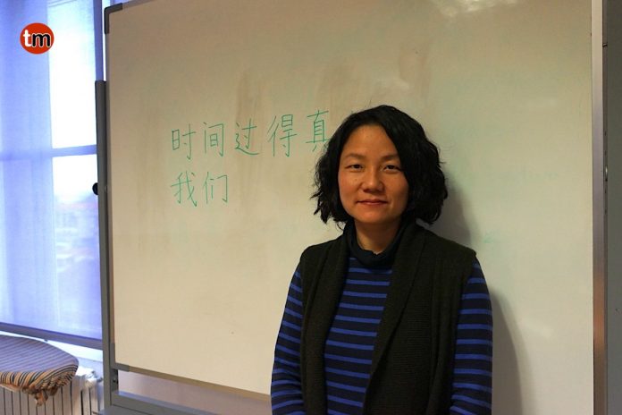 profesora_chino_lili_wo El chino y el japonés están en auge en Baiona